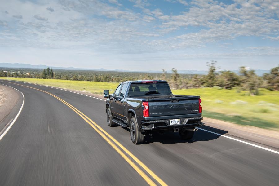  Chevrolet Silverado 2500 HD Custom Crew Cab 2019 года  (фото 7 из 40)